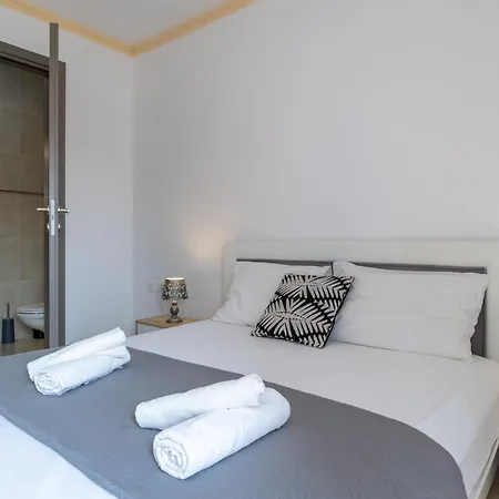 Guest house On Liberty Square 3*