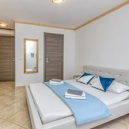 Guest house On Liberty Square Porec
