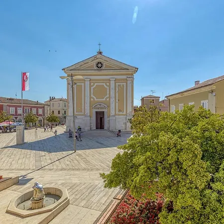 Gostinjska kuća On Liberty Square Porec