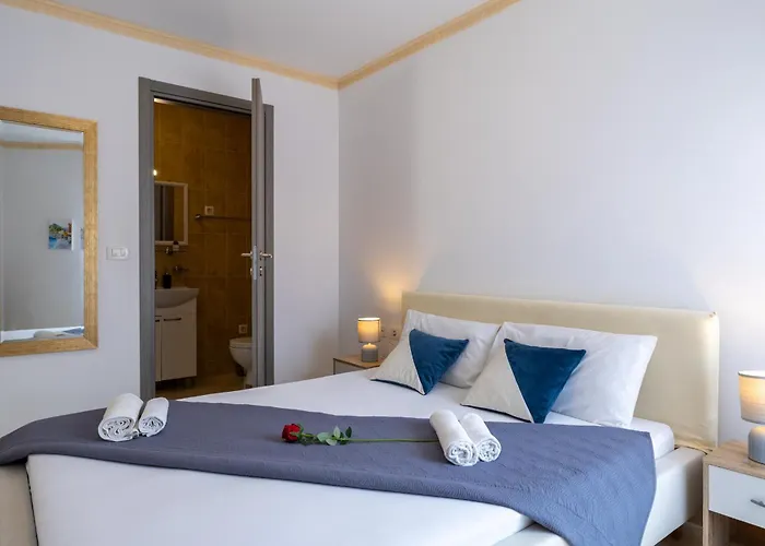 On Liberty Square Guest house Porec