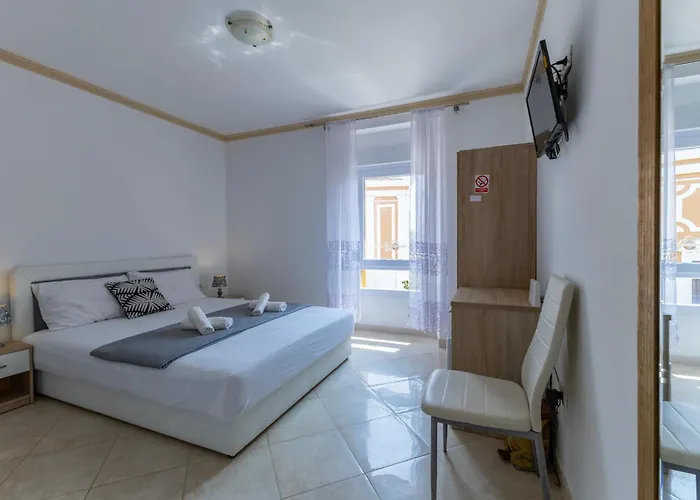 On Liberty Square Guest house Porec