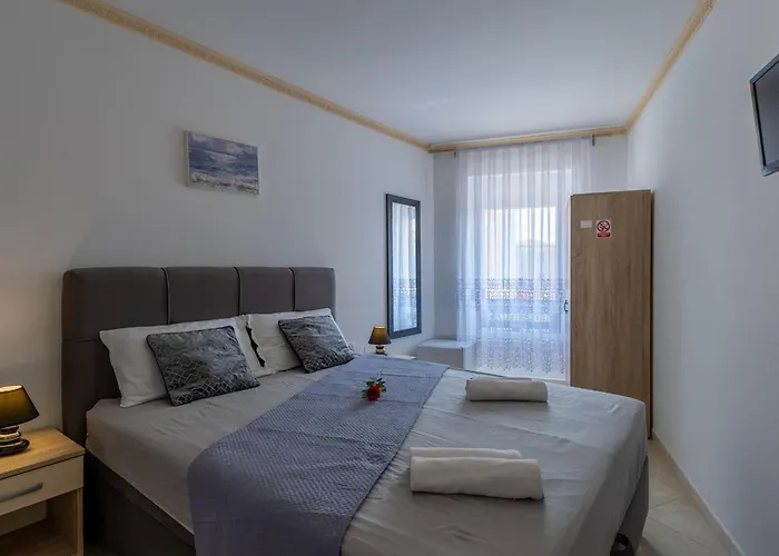 On Liberty Square 3*